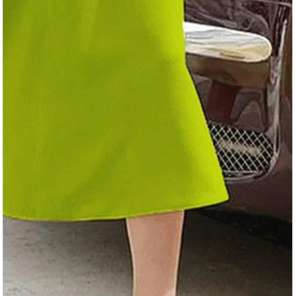 STYLEWE Green Asymmetrical Sheath Dress Sweetheart Neckline Long Sleeve - Picture 3 of 3